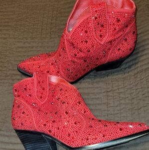 Jessica Simpson rhinestone booties 81/2 Red